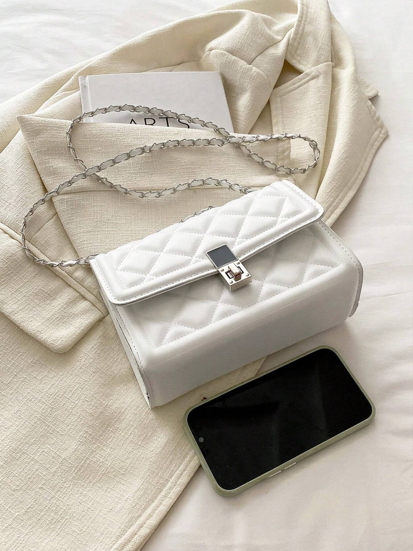 Fashion Solid Color Quilted Square Chain Shoulder Bag, Versatile Flap Banquet Bag New Lightweight Handbag & Purse, Daily Commuting Messenger Bag for White Collar and Student, Casual Mobile Phone Coin Crossbody Bags